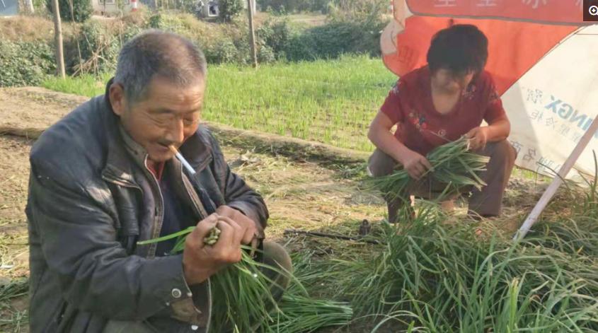 戒烟不戒酒的演员，时代背景下的独特印记与自我挑战