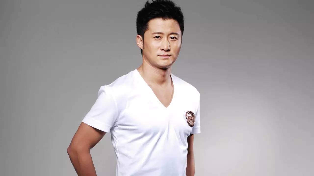 吴京全国武术比赛，时代的武艺荣光展现视频风采