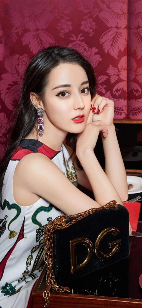 迪丽热巴最新壁纸，审美视角下的热议热议焦点